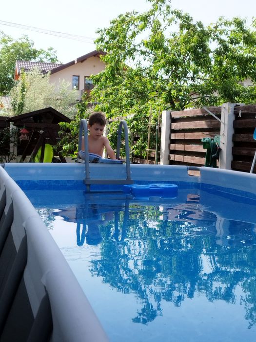 Piscina supraterană Bestway