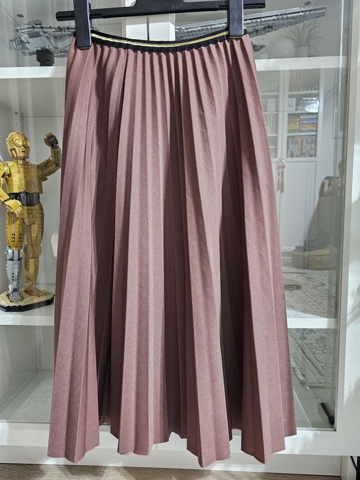 Fusta plisata roz