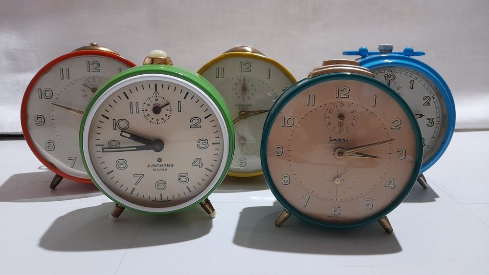 ceas de masă Junghans și Kienzle