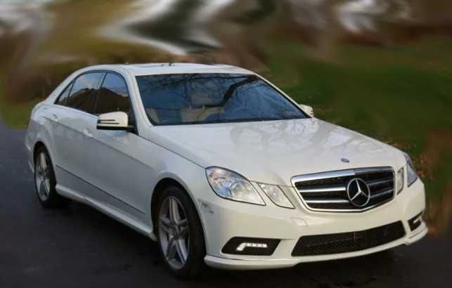 Решетка Mercedes W212 E-Class (2009-2014) - AMG черна с хром лайсни