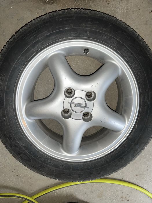 Jenti opel originale 185/65 R15