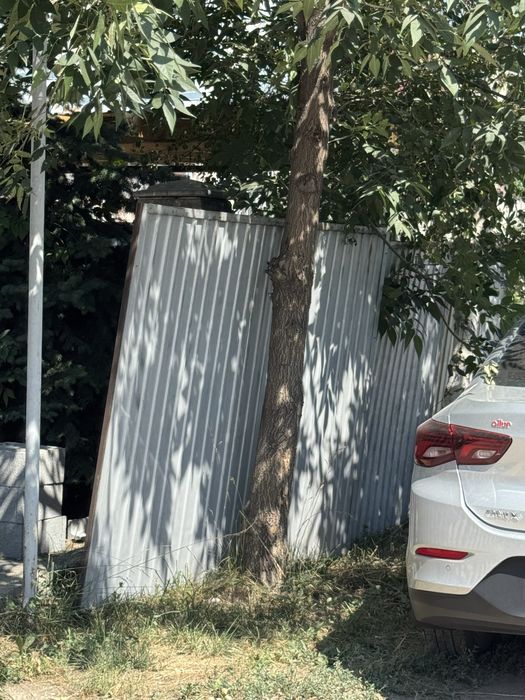 Ворота забор длина обшее 25м.