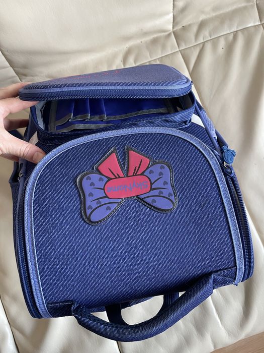 Школьный рюкзак