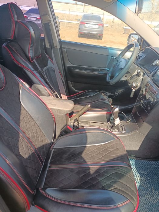Машина Geely sc7