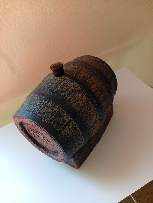 Малко Буре(пластмасово)за вино и ракия