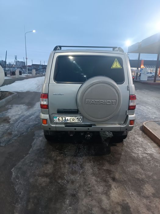 УАЗ патриот 2012 года