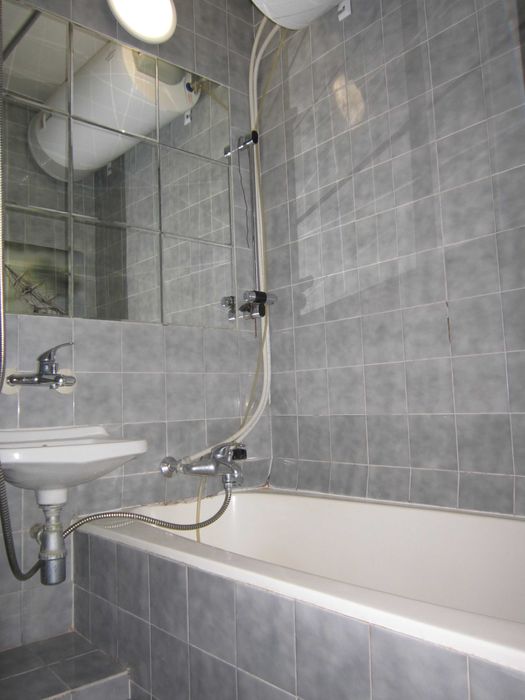 Дава се под наем Едностаен апартамент в Бургас, Славейков - 45 кв.м за 175 € - Снимка #6