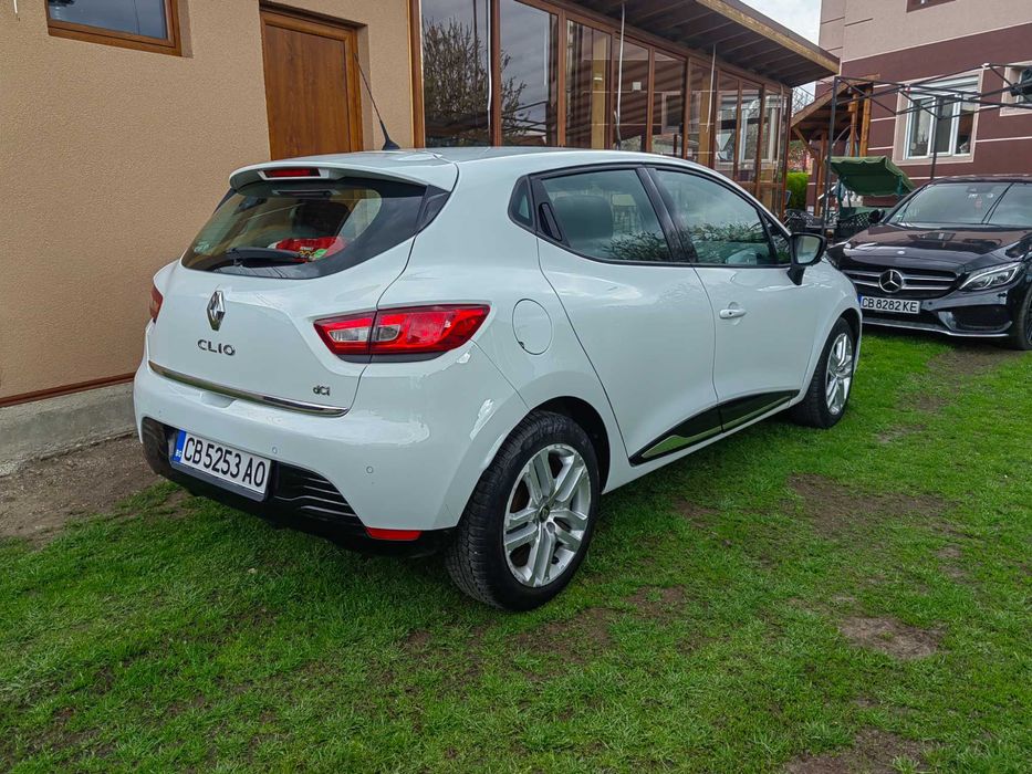 Продавам рено клио 4