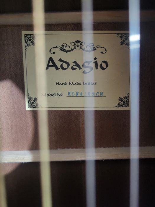 Гитара adasio почти новая