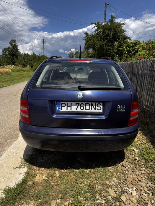 Vand Skoda Fabia Combi 1.4 Benzina