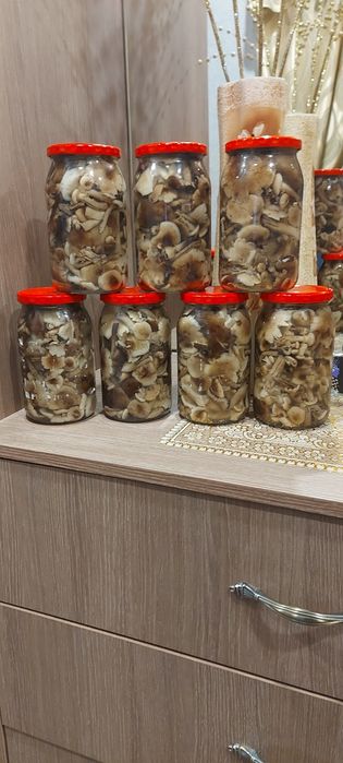Продам грибы маринованные