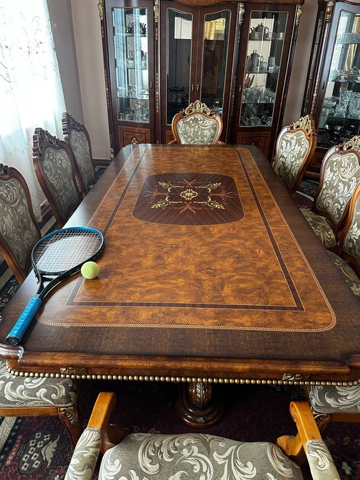 Мебель сотилади стол и стулья