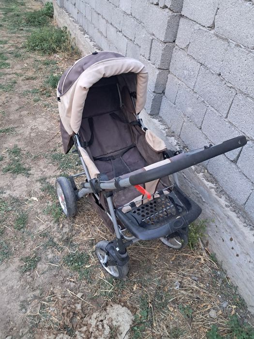 Коляска в харошим сос