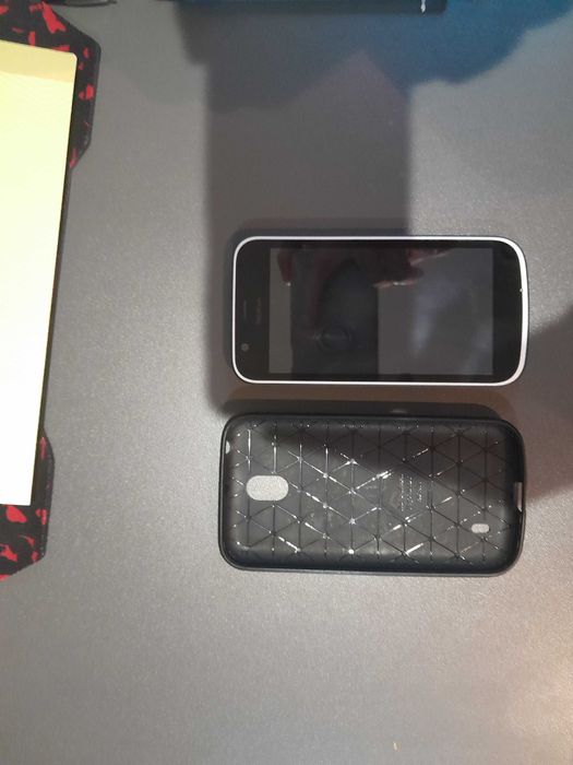 Продавам смартфон Nokia1