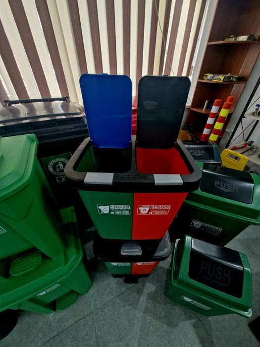 Мусорный бак , Контейнер для мусора