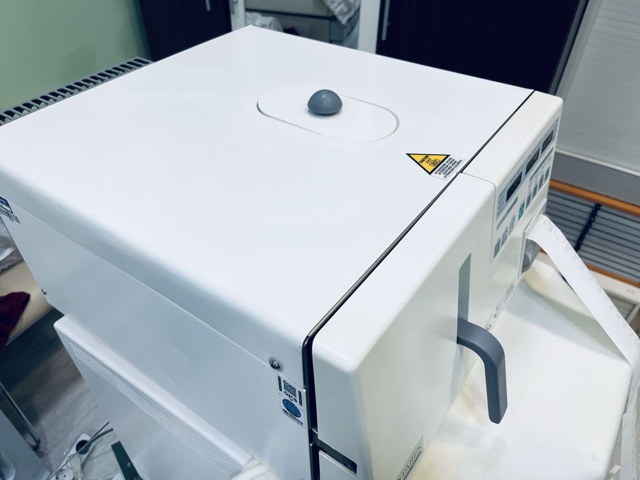 Autoclav Dentares sterilizator clinica cosmetica oftalmologie  dental