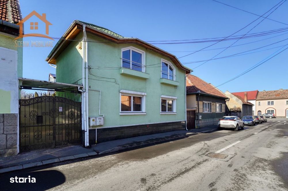 Casa eleganta, 8 camere, Zona Aurel Vlaicu, str. Tebea, complet Mobila