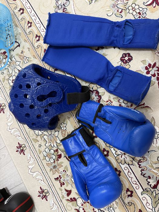Продам спортивные защиты