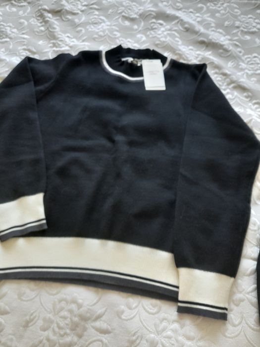 Продам шерстяной костюм