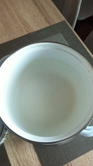 Продам набор кастрюль