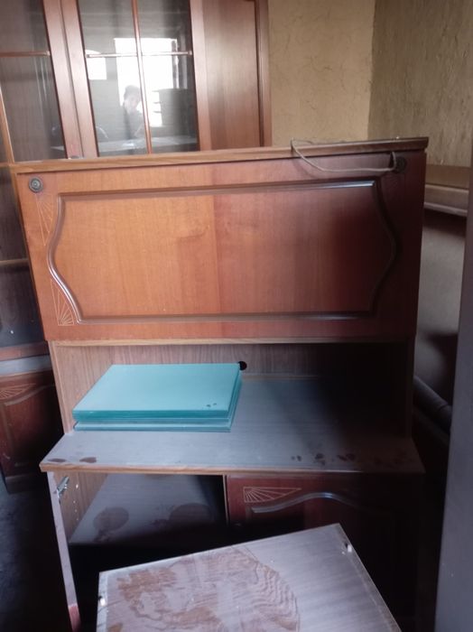 Mebelar sotiladi xolati yaxwi