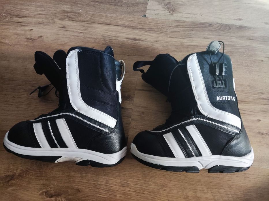 Bootsi Burton 36.5