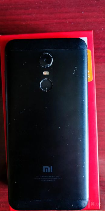 Redmi 5 plus sotiladi/ПРОДАЁТСЯ