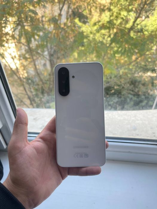 Срочно Samsung Galaxy A26 5G 6/128GB