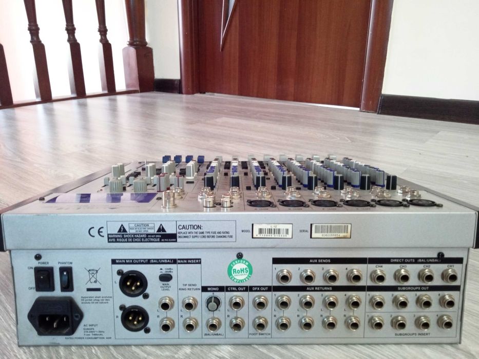 Продам микшерный пульт Alto L-12.
