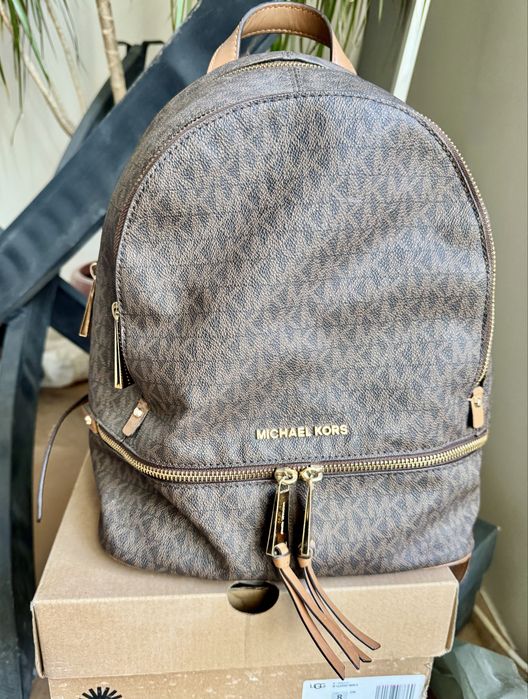 Раница Michael Kors модел Rhea
