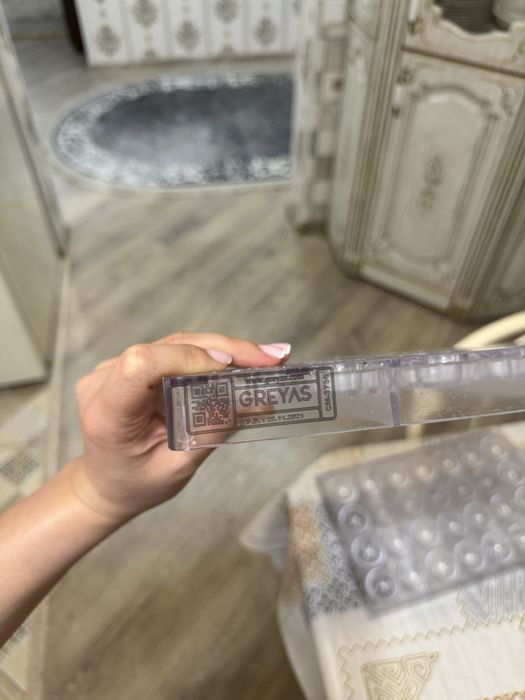 Поликарбонатная форма для конфет