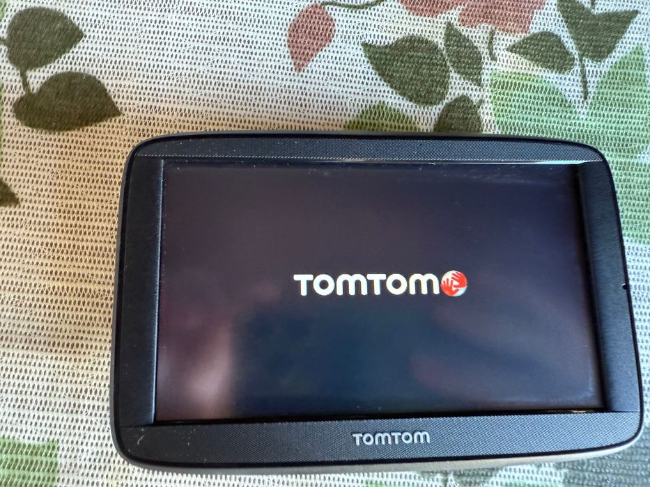 Навигация TOMTOM