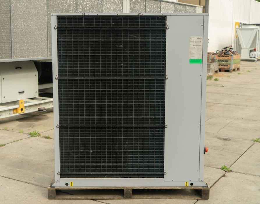 Чиллер Systemair SYSCROLL 20 AIR EVO HP (20 кВт)