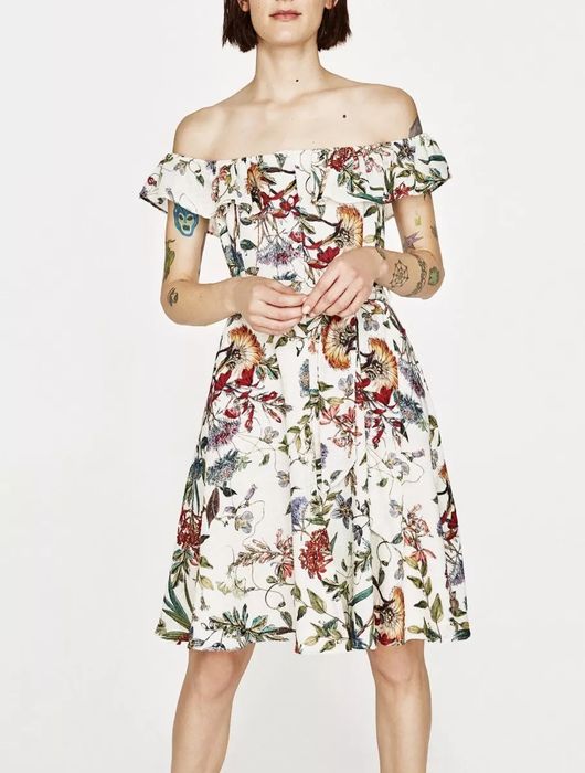 Ленена рокля Zara