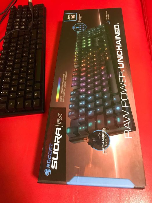 клавиатура Roccat Suora FX