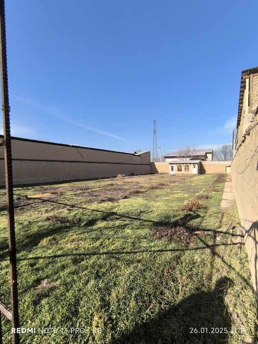 СРОЧНО Ески 16 йилликда 8сотик ер сотилади. 1 сотиги 20500 сотик