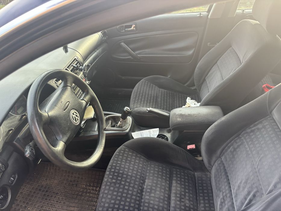 VOLKSWAGEN Passat 0 — imagine 5