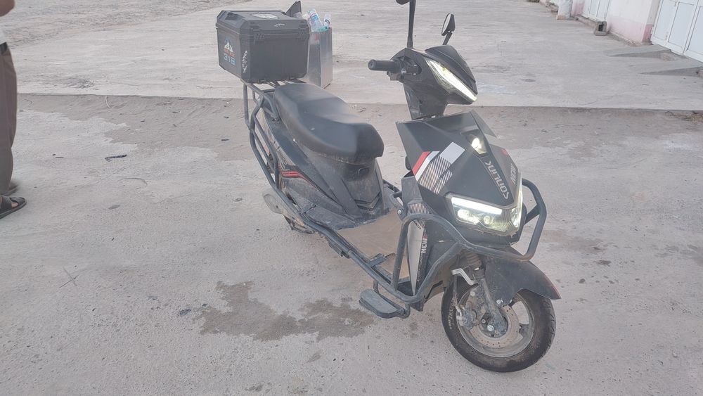 Elektro Skuter sotiladi