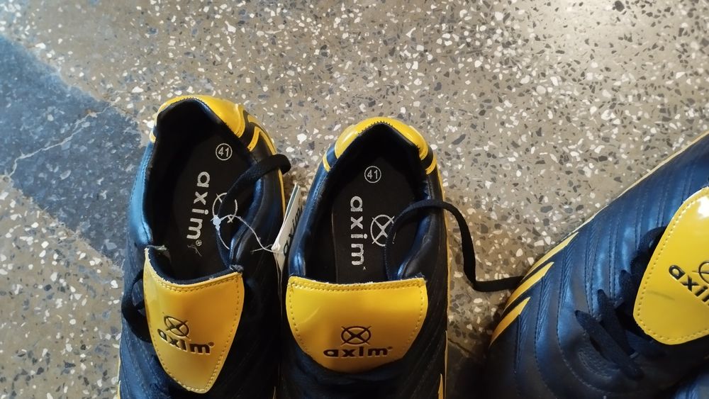 Бутонки нови Axim