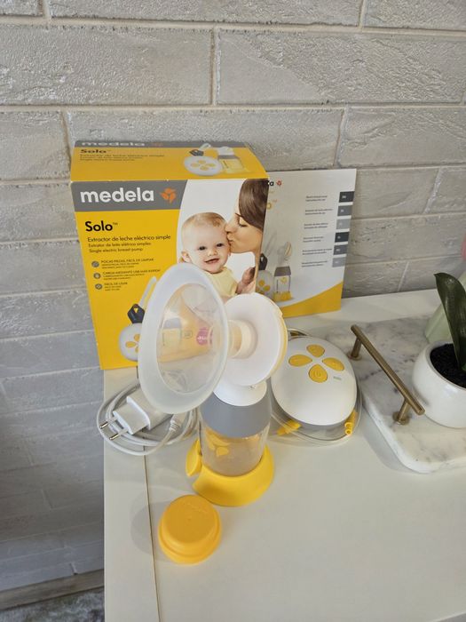 Помпа за кърма Medela Solo