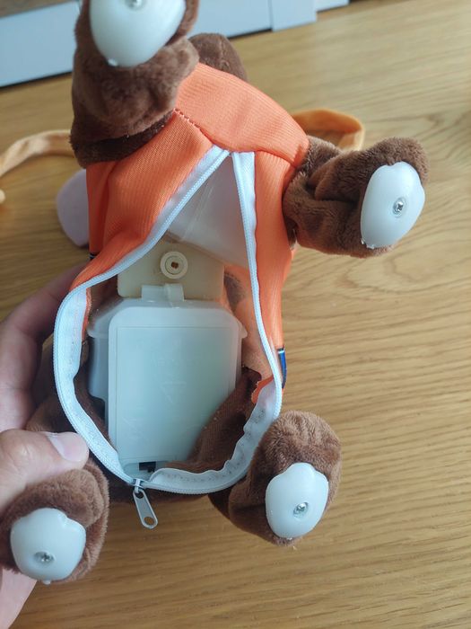 Интерактивно ходещо/ пеещо/ танцуващо куче Зума от Пес патрул