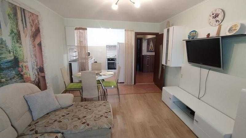 Дава се под наем Двустаен апартамент в Бургас, Лазур - 53 кв.м за 225 € - Снимка #8