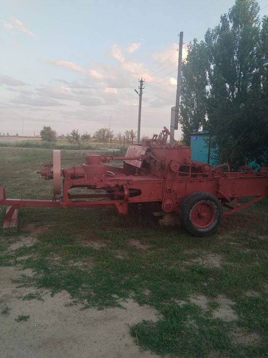 Продам прессподборщик