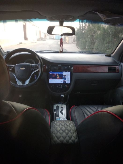 Продаётся автомобиль