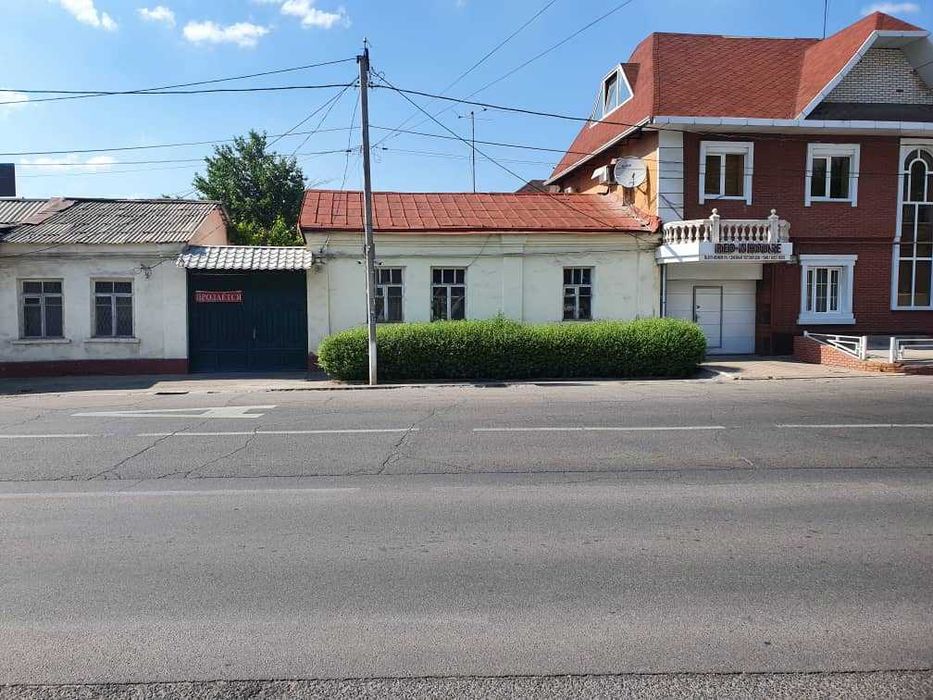 Продаётся дом, 4 комнаты + утеплённая веранда, участок 4 сотки.