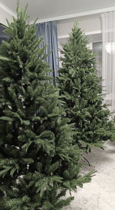 Новогодние елки 210,180см