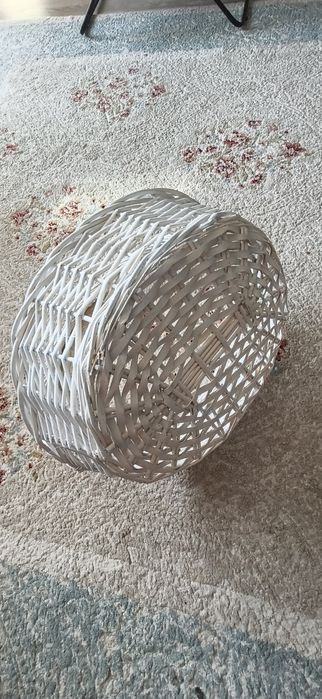 Корзина плетенная