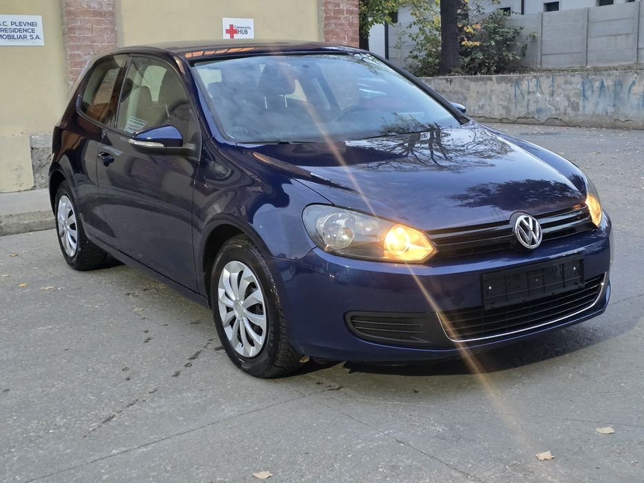 Volkswagen Golf 6 1.6 tdi - 2011