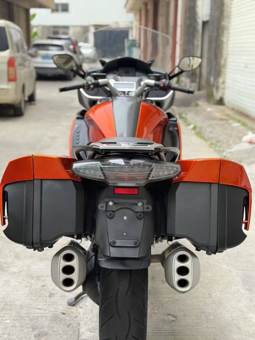 Продается BMW K1600GT 2012 года. Пробег 10000 км.
