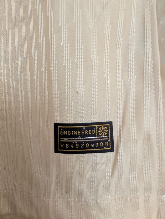 Când tricoul Barcelona Kobe